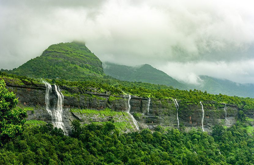 India’s Seductive Monsoon Beckons