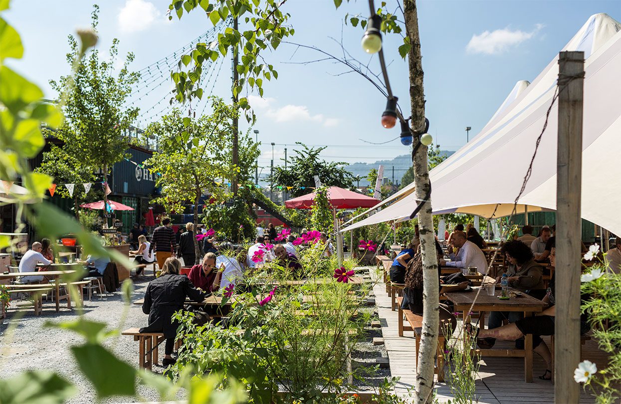 Frau Gerolds Garten, Bar, image by Elisabeth Real, Zürich Tourismus