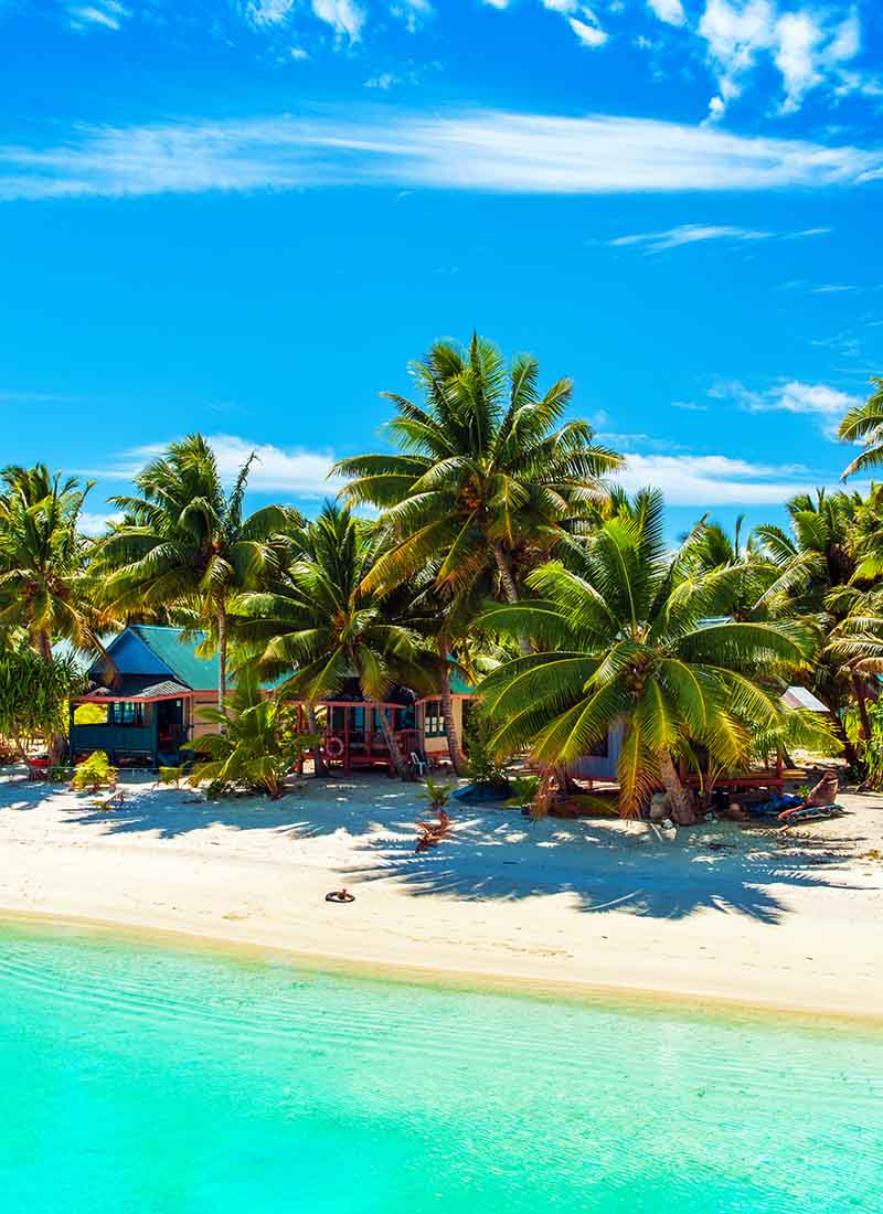 Aitutaki island, Image by gg-foto, Shutterstock