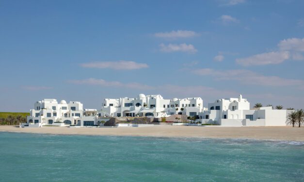 Anantara Santorini Abu Dhabi: Greek Charm Meets Emirati Luxury