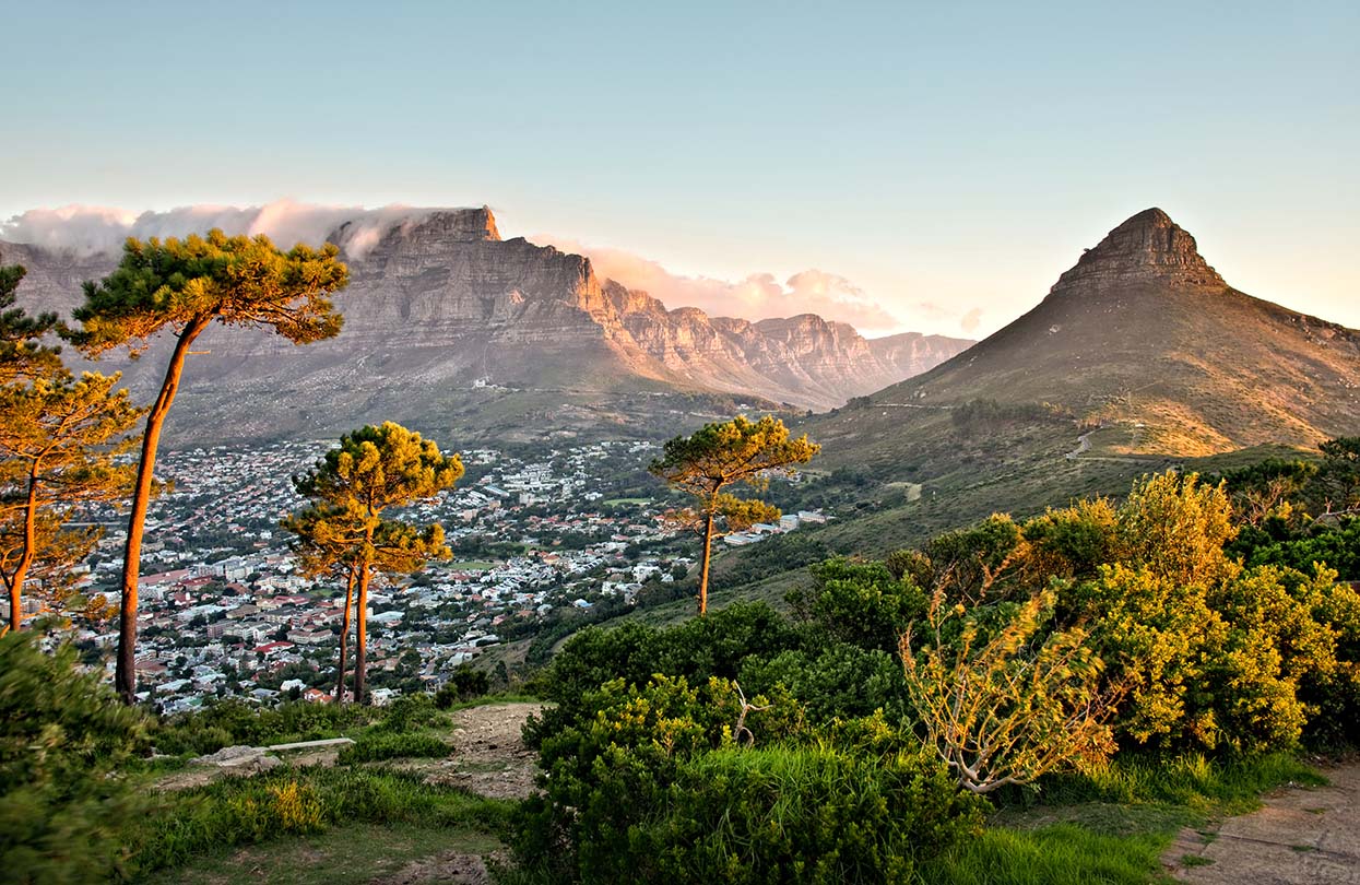 Signal Hill Cape Town, image by Delpixel shutterstock