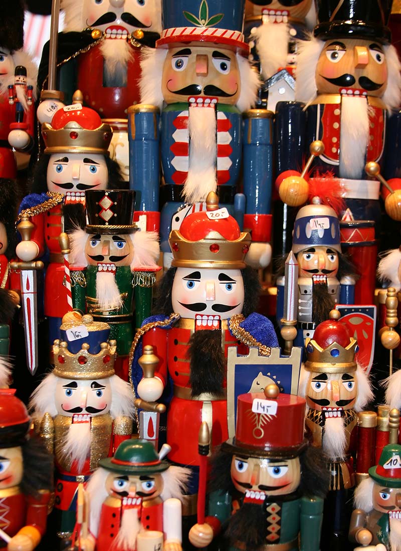 Nutcraker army- traditional toys on Christmas market Weihnachsmarkt in Hamburg, image by Tiberiu Stan, Shutterstock