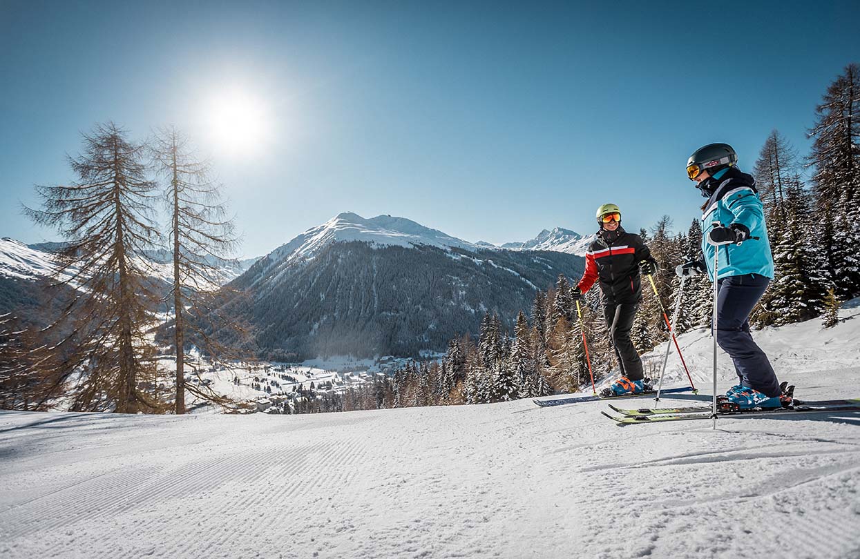 The long sweeping descents at Parsenn, Image Copyright Matthias Paintner