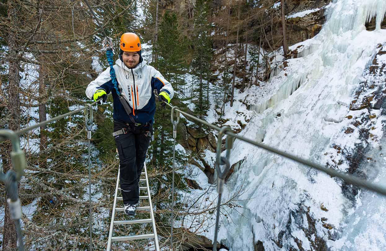 Gorge Alpin, Image Copyright Saastal Tourismus AG Filme von Draussen