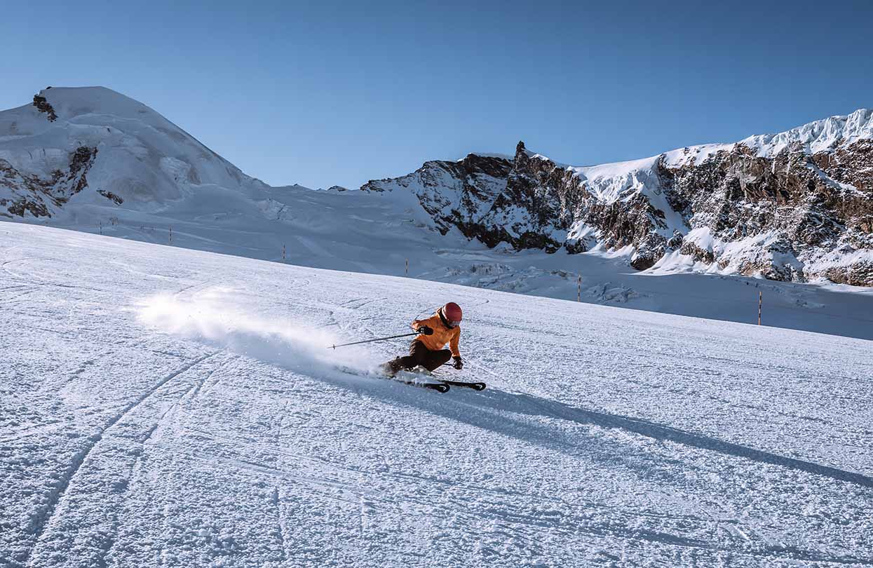 Skiing in Saas Fee, Image Copyright Saastal Tourismus AG Amarcster Media